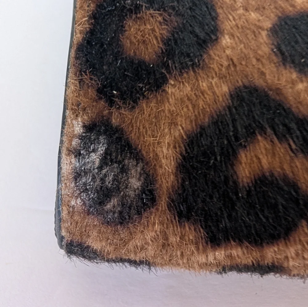 Michael Kors Wallet Animal Print Brown Leopard Print Zipper Closure
